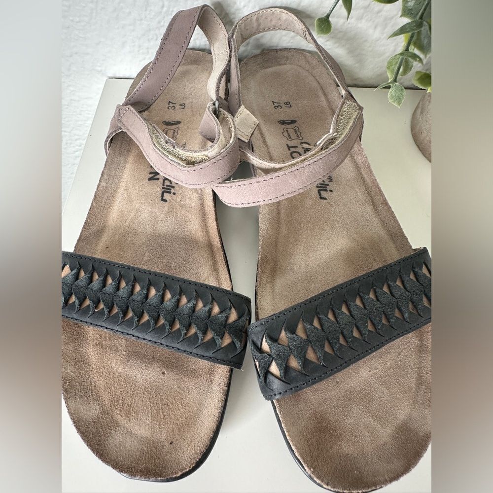 Naot - Leather Ankle Strap Sandals - Mabel - Stone Coal - EU 37 US 6-6.5 - Picture 7 of 9